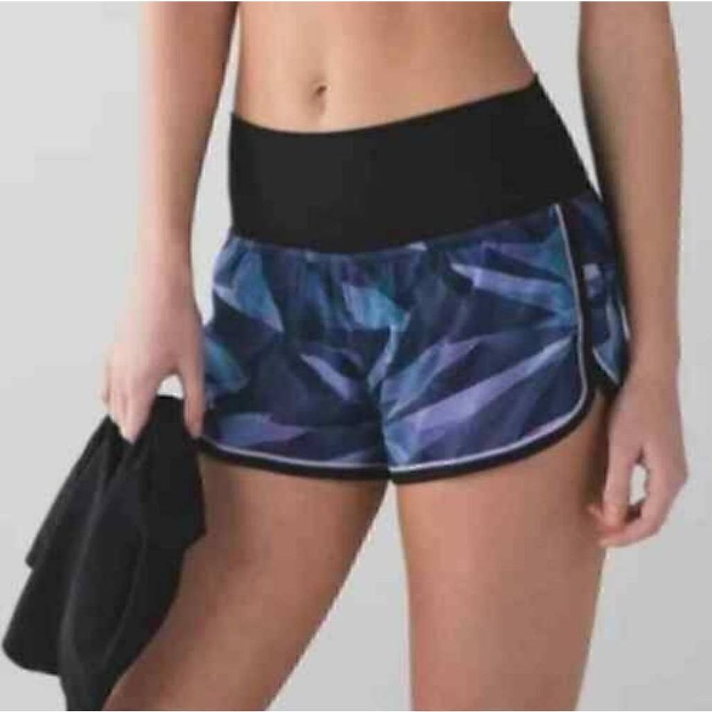 Lululemon drop it low shorts pretty prism 4